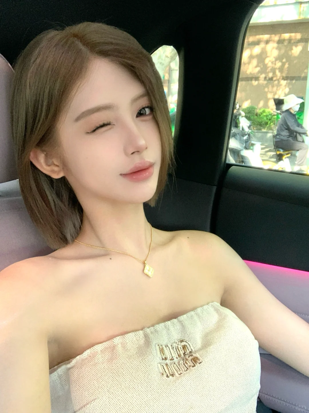 浦东陆家嘴短发🥳06亿儿 Gallery 3