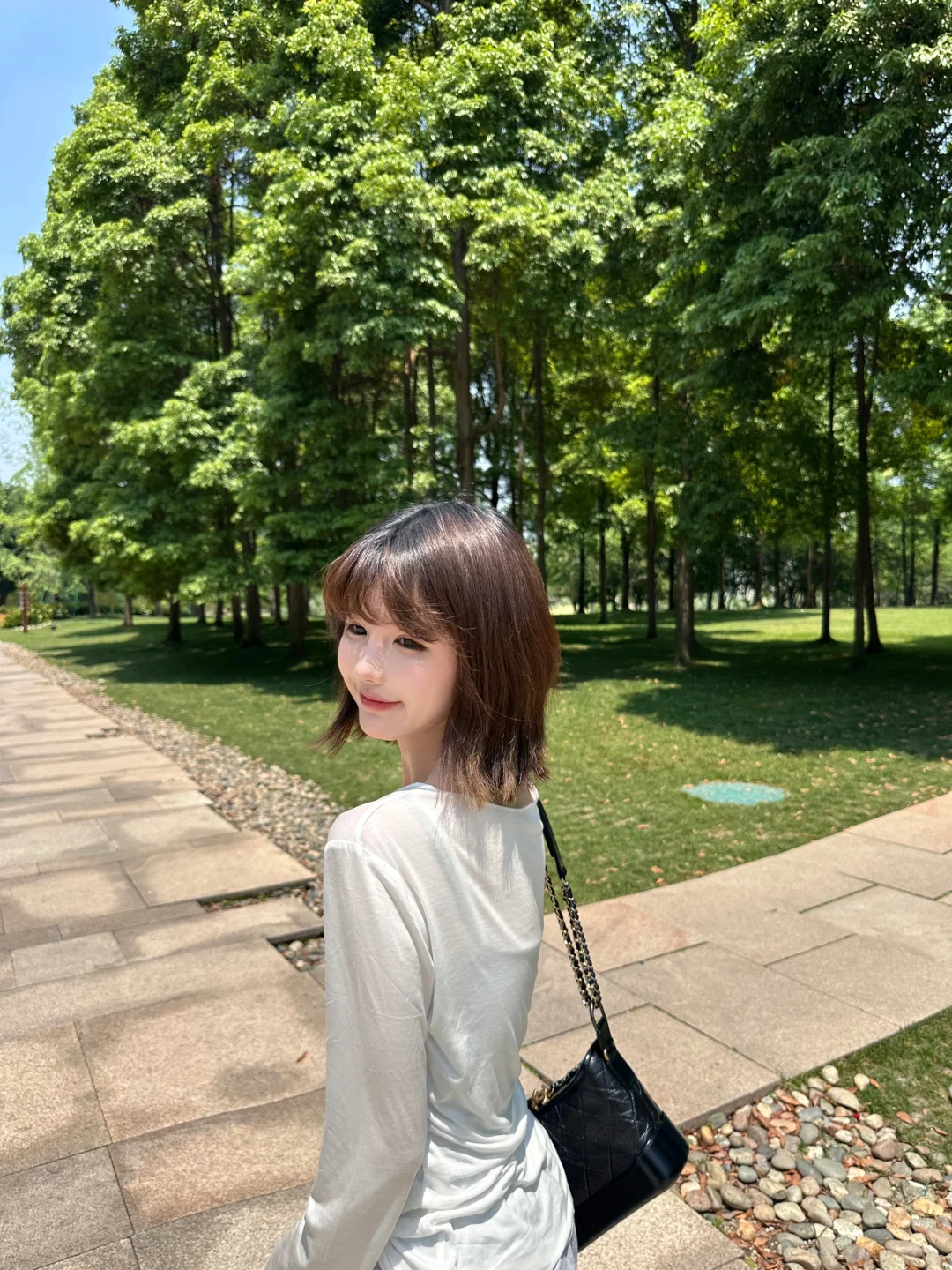 陆家嘴短发🥳小七兼职😻 Gallery 1